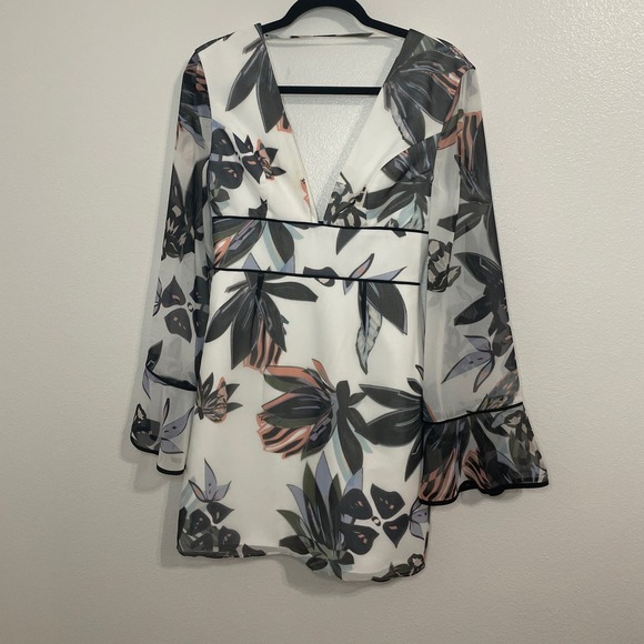 KEEPSAKE Floral Bell Sleeve Dress Size S - Picture 1 of 9